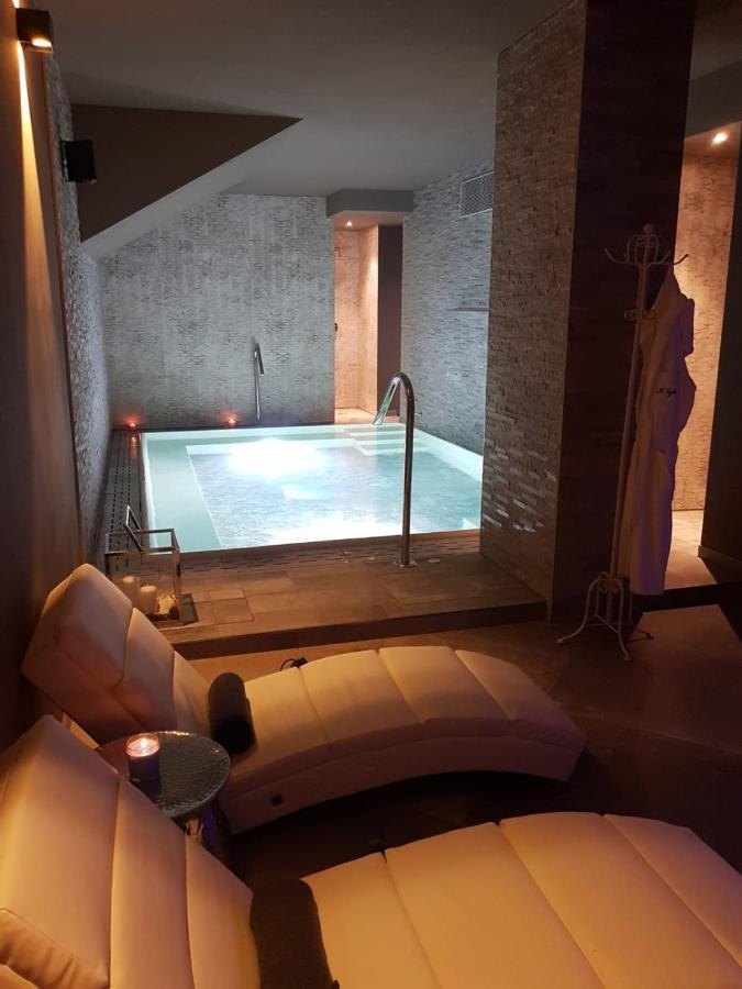 Hotel Torre Antica Лоано Экстерьер фото